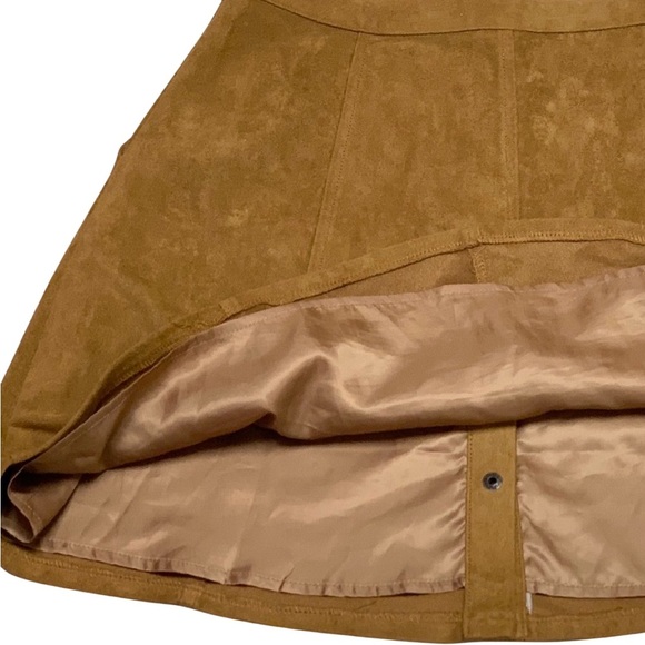 Andree by unit snap front high waist suede skirt with pockets size small NEW - Picture 7 of 7